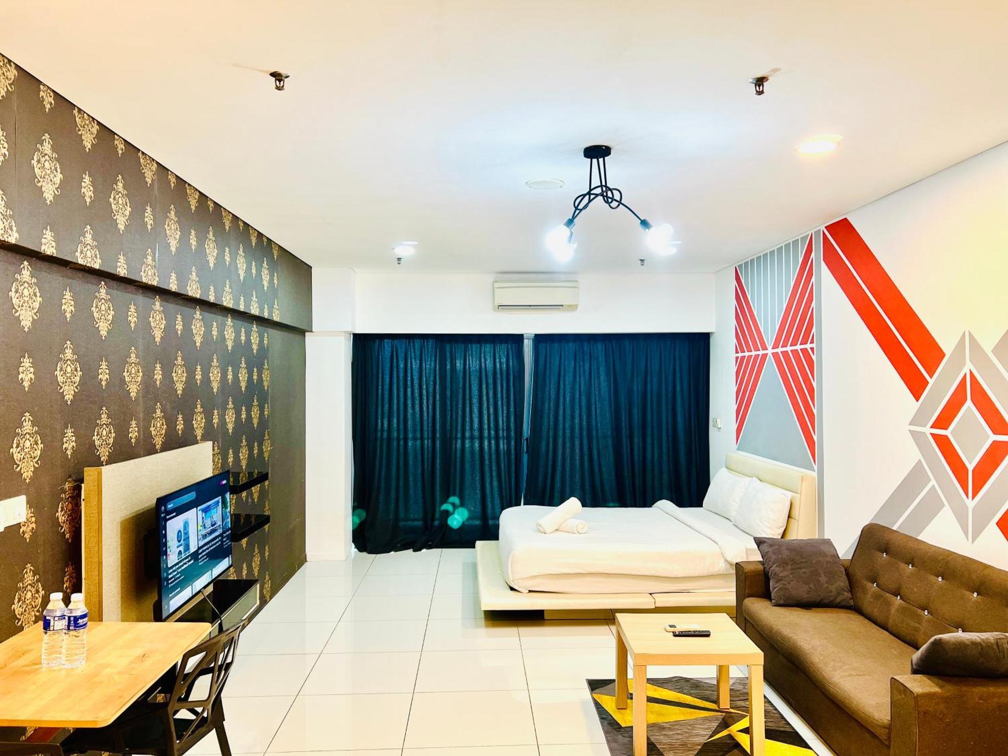 Summer Suites K — Photos 3